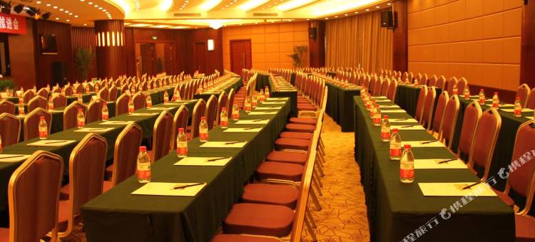 内乡天贵中州国际饭店图片