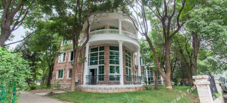 重庆独栋日租连锁别墅聚会派对轰趴馆(江与城星街店)图片