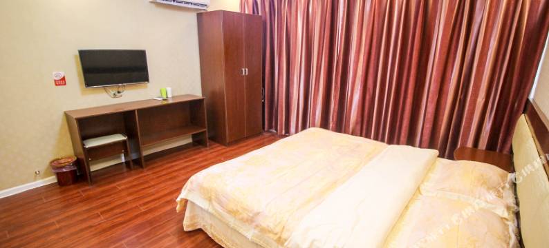 爱家主题宾馆(开封清明上河园河南大学金明校区店)图片