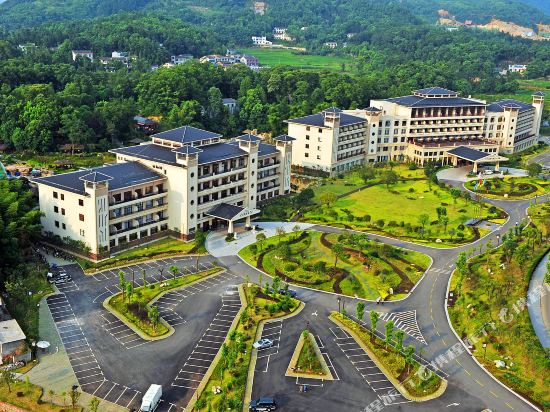 宁乡灰汤紫龙湾温泉度假区酒店详情-pc酒店预订-中国南方航空官网