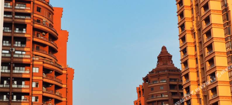 景洪连运度假酒店(告庄星光夜市店)图片