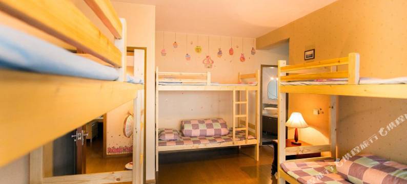 上海万有引力青年旅舍图片