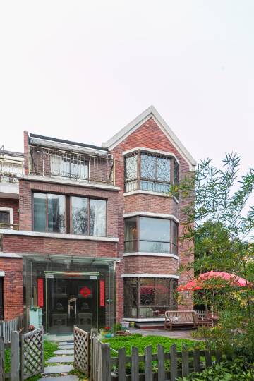 艾聚会别墅(上海永靖路店)