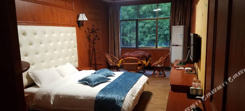 大方好兴情酒店图片