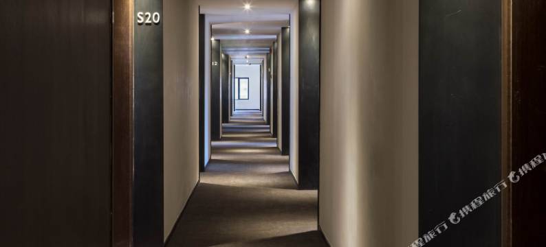 SFEEL设计师酒店(成都紫荆神仙树玉林店)图片