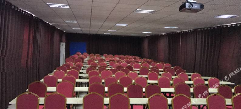 辉县竹园龙泉宾馆图片