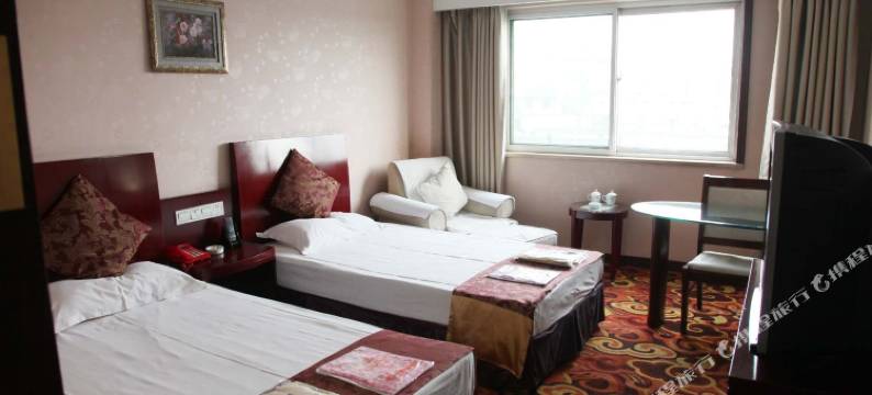 河曲玉龙湾大酒店图片