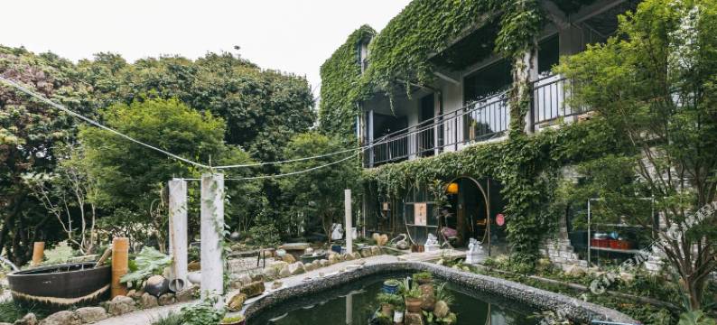 广州从化花雨间玻璃房客栈图片