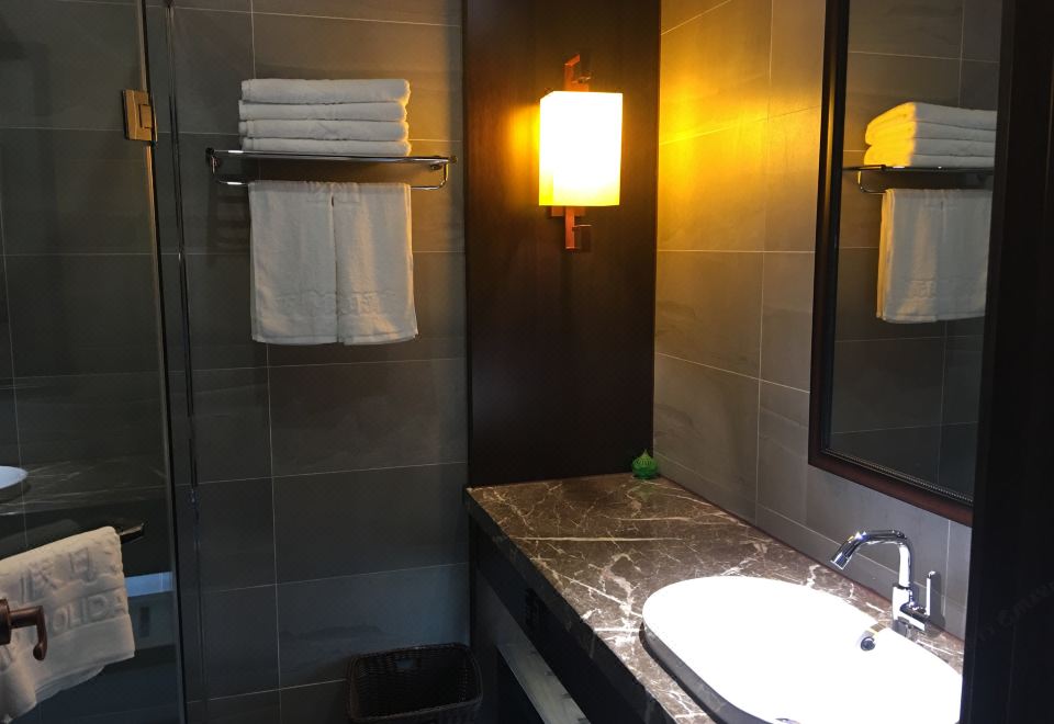 Wanbo Holiday HotelHotel Overview