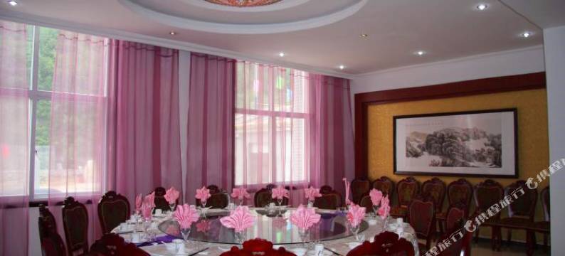 灵寿碧水大酒店图片