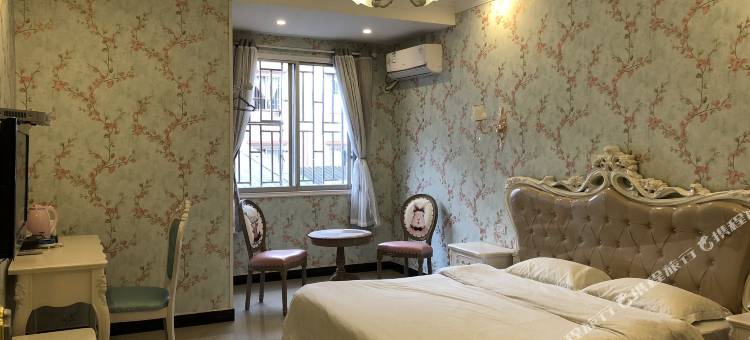 加州旅馆(广西师大雁山校区桂林学院店)图片