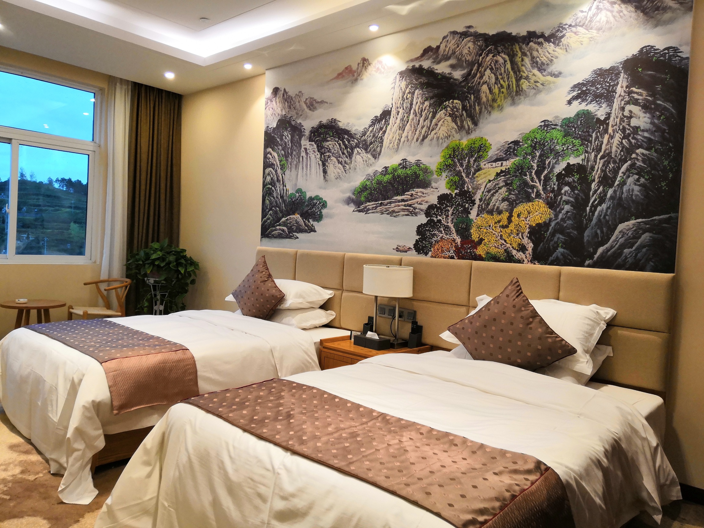 Pristime International Holiday Hotel Over view