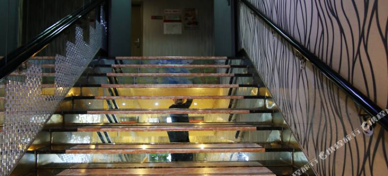 都市118(青岛崂山会展中心地铁站店)图片