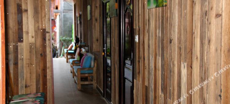 泸沽湖格调金马家民宿图片