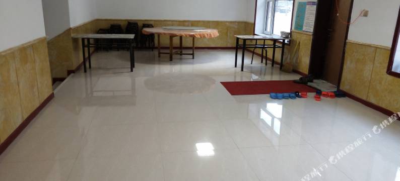 雪谷柳东升驴友驿站图片