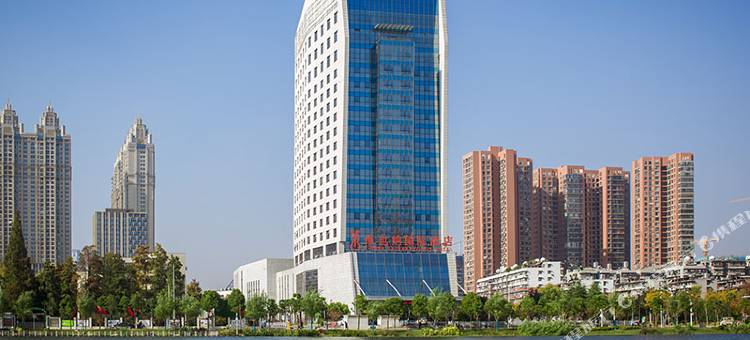 维也纳国际酒店(武汉武昌江滩积玉桥地铁站店)图片