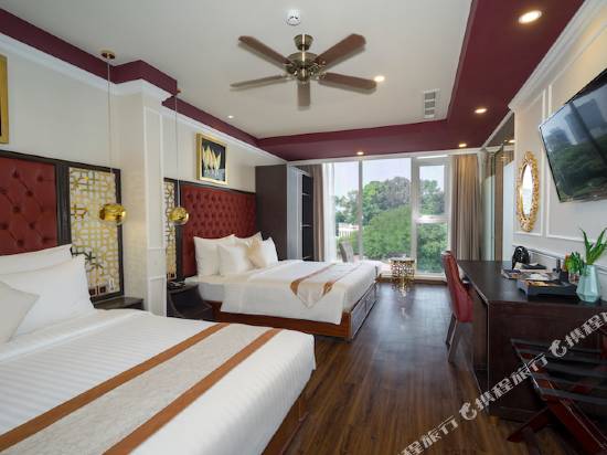 西西里島西貢水療酒店