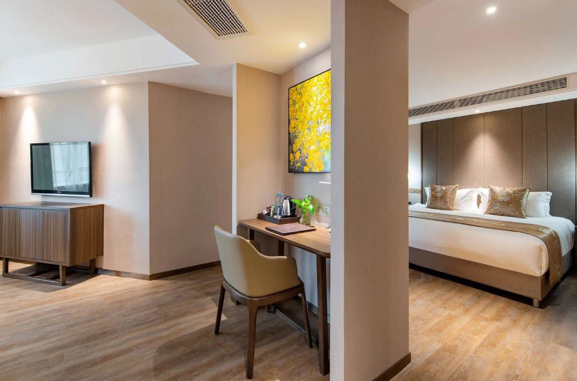 Luzhou Ganghua Century Hotel Hotel Reviews And Room Rates - 