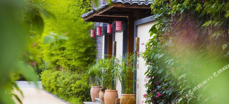 漫登堡温泉度假酒店(佛冈鹤鸣洲店)图片