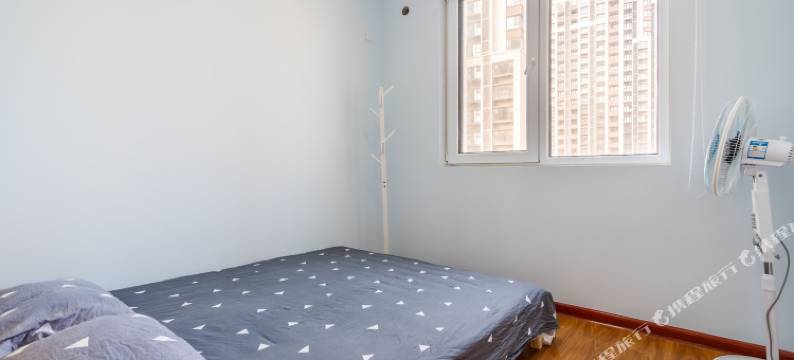 青岛黄岛区隧道口旁家庭民宿图片