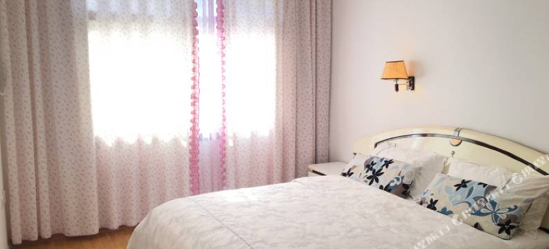 凤凰艺缘居公寓图片