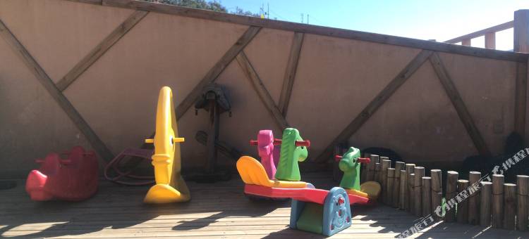 泸沽湖云上度假酒店(达祖情人滩店)图片