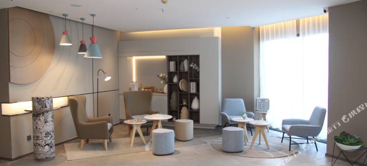 如家酒店·neo(抚顺将军桥万达广场店)图片