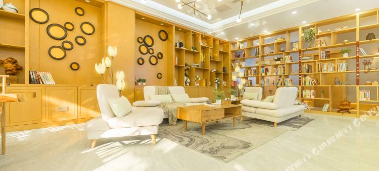 云孚里酒店(成都龙泉总部经济港川师大店)图片