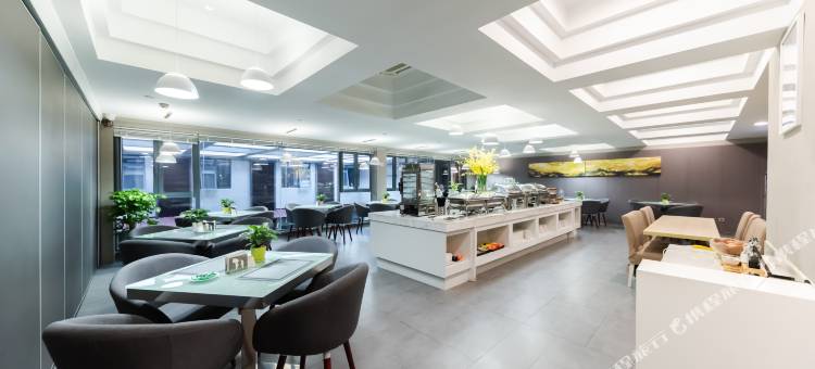 艺龙安云酒店(苏州十全街南门地铁站店)图片