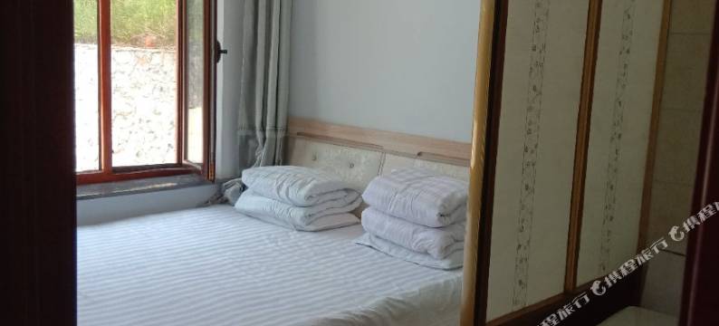 宽甸四平农家菜馆图片