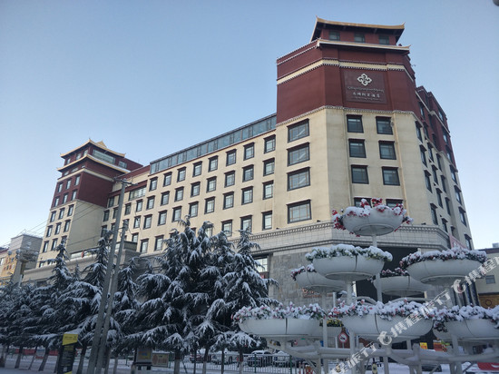 日喀则乔穆朗宗酒店