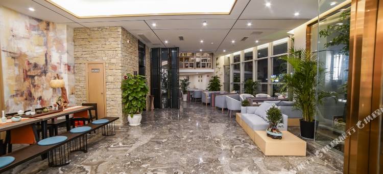 达州舒适里酒店(城市中心广场店)图片