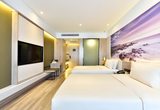 Atour Hotel (Jinma Road, Dalian Development Zone)Hotel Overview