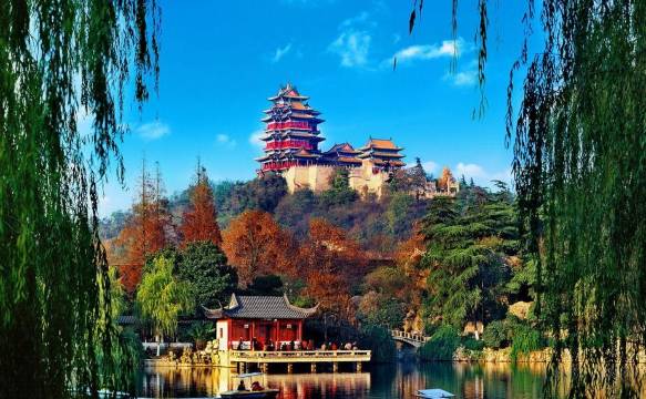 大观视界酒店(南京西站阅江楼景区店)图片