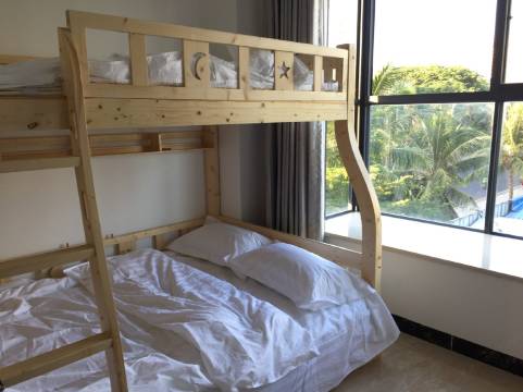 海南文昌周艾民宿(惠民路分店)