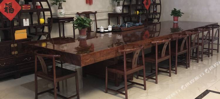 派酒店(兰州天庆花园文理学院店)图片