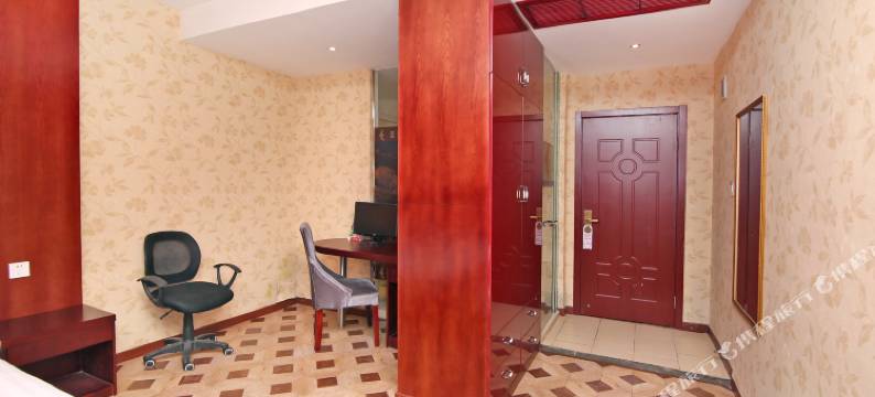 嗨森酒店(上海虹桥机场国家会展中心店)图片