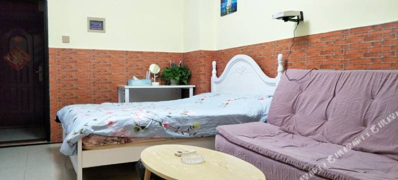 深圳夕阳下的小屋(4号店)图片