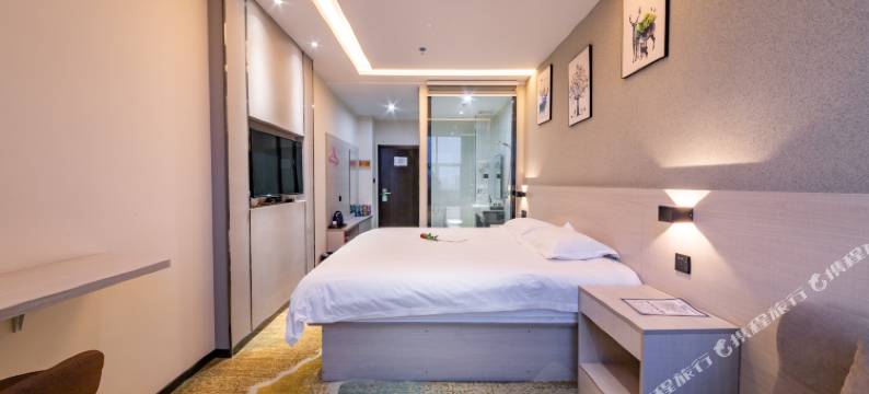 万优轻奢酒店(银川宁大怀远夜市店)图片