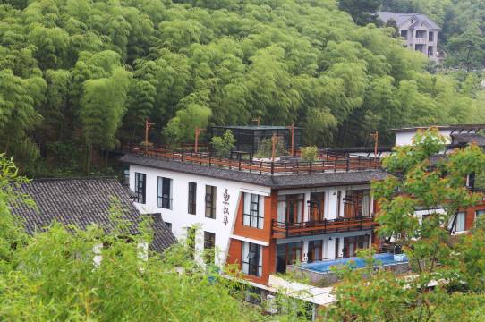 枫华民宿(莫干山国际旅游度假区店)