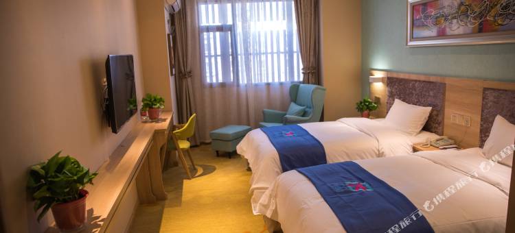 派酒店(兰州天庆花园文理学院店)图片