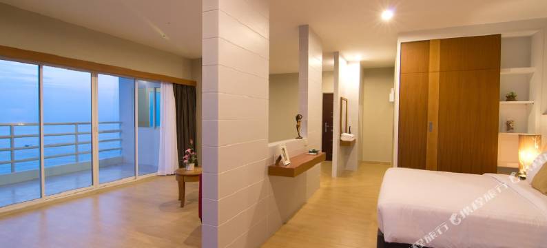 V8 海景酒店(V8 Seaview Jomtien)图片