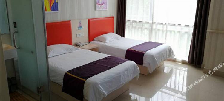 易佰连锁酒店(临淄凤凰城店)图片