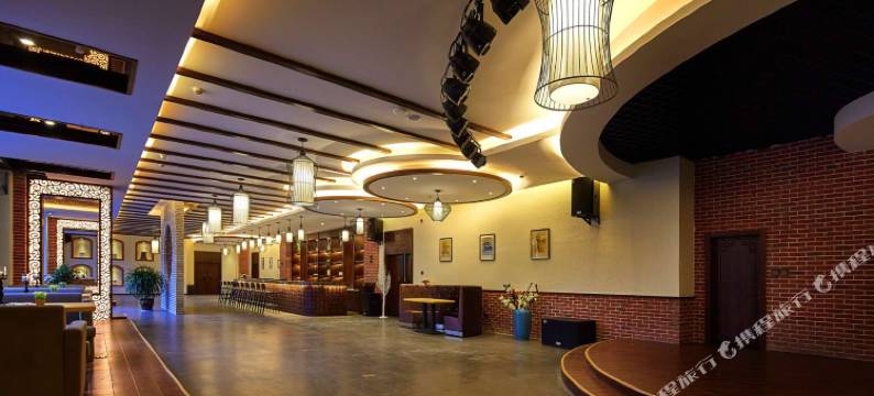 青峰峡悦豪假日酒店图片