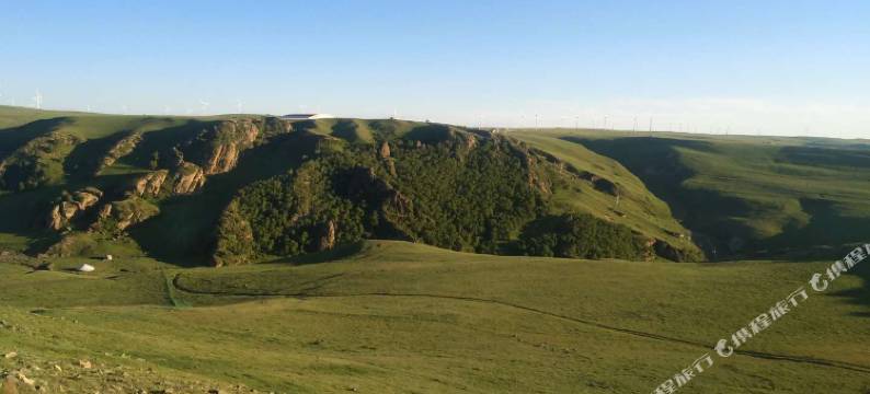 察右中旗辉腾锡勒草原牧都民宿图片