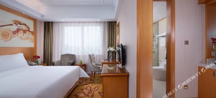 维也纳酒店(宁波北仑银泰城店)图片