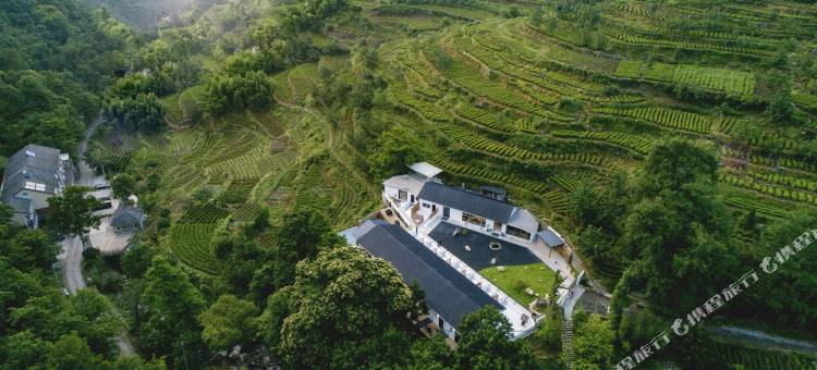 安吉山原色·山野溯溪度假美宿图片