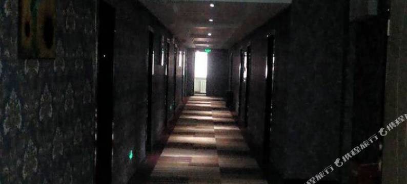 伊宁美居快捷酒店(六星街店)图片