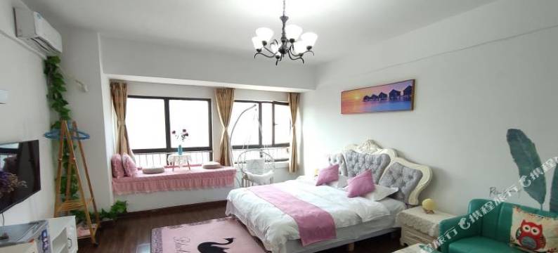 武汉猫窝民宿(武昌江滩万达店)图片