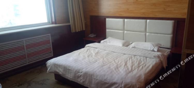 崇信天润宾馆图片